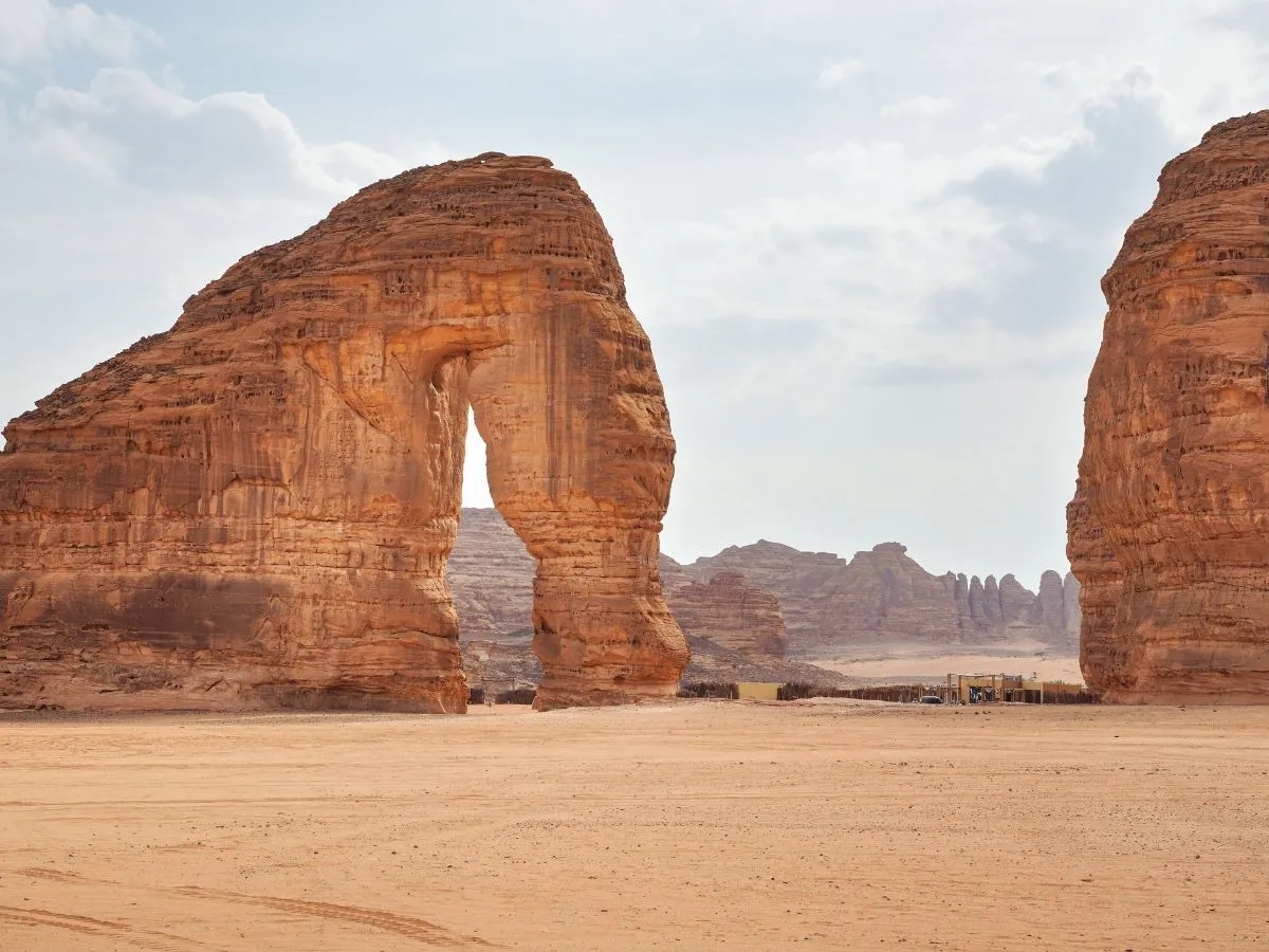 A picture of AlUla attraction to demonstrate Saudi Arabia's tourist attractions